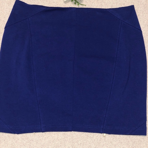 Blu skirt - Picture 4 of 8
